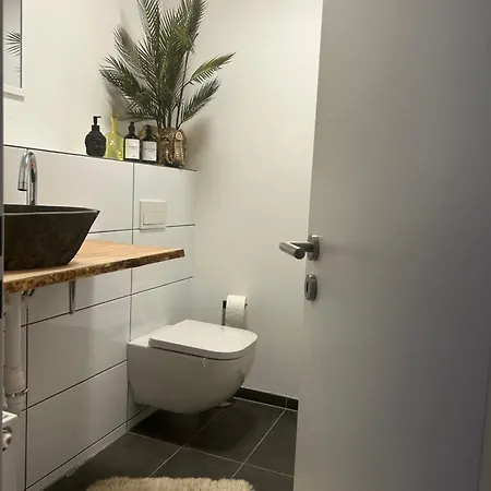 Wellness Mit Whirlpool Und Sauna * أهلن