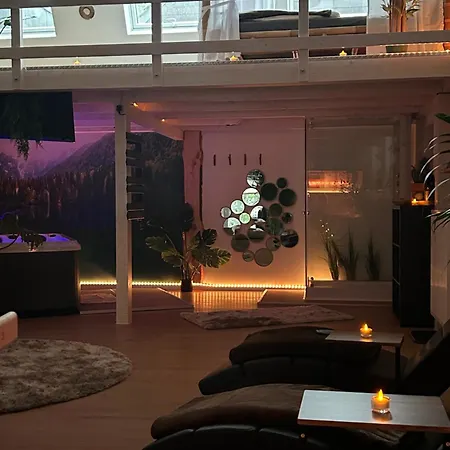 Wellness Mit Whirlpool Und Sauna