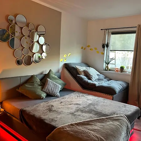 Wellness Mit Whirlpool Und Sauna أهلن