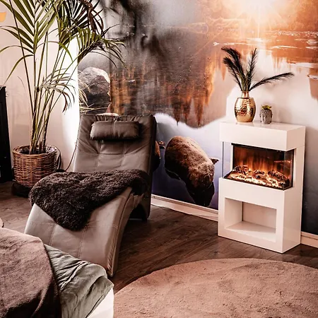 Homestay Wellness Mit Whirlpool Und Sauna *