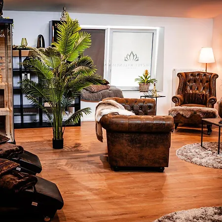 منزل للإقامة Wellness Mit Whirlpool Und Sauna *