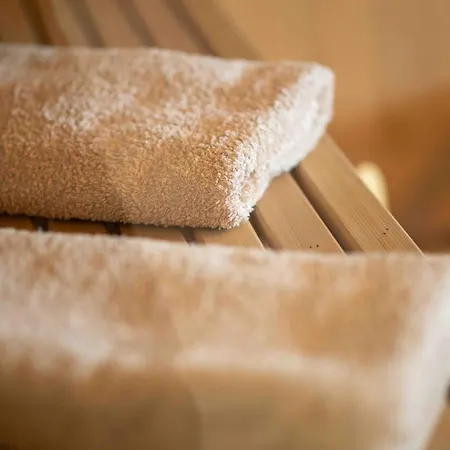 Privat bolig Wellness Mit Whirlpool Und Sauna *