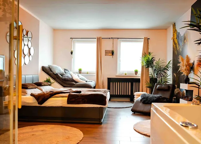 Accommodatie bij particulieren Wellness Mit Whirlpool Und Sauna *